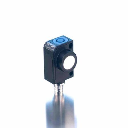 The ZWS-70 / CU / QS ultrasonic sensor from microsonic
